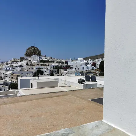 Meltemi Chora Panoramic View Apartment